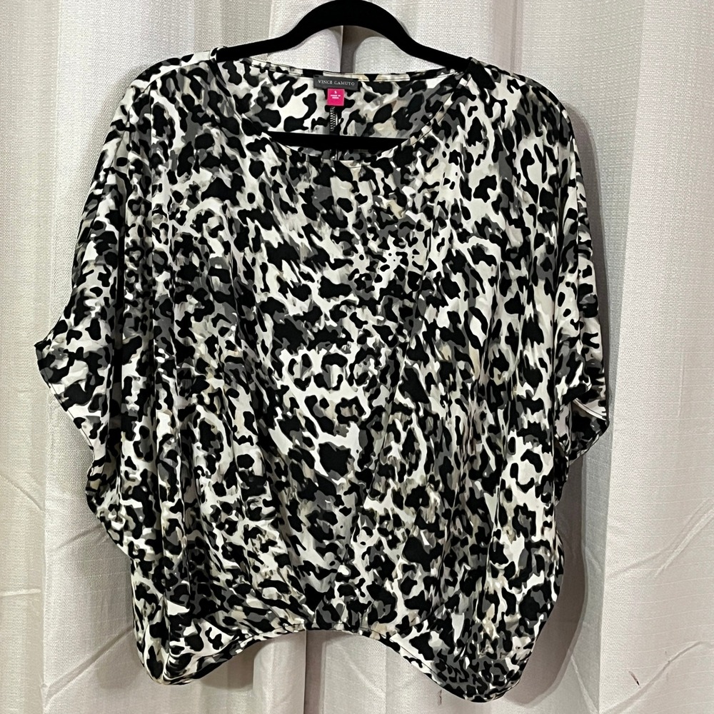 Vince Camuto Blouse Womens S Black White Animal Print Dolman Relaxed Blouson Top